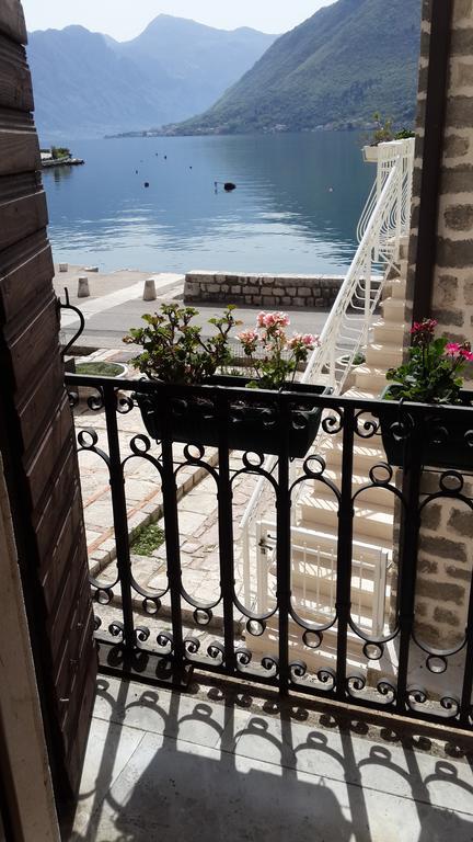 Apartment Stern Perast Eksteriør billede